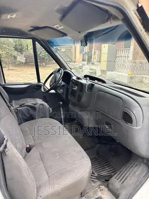 Ford Transit 2001 White