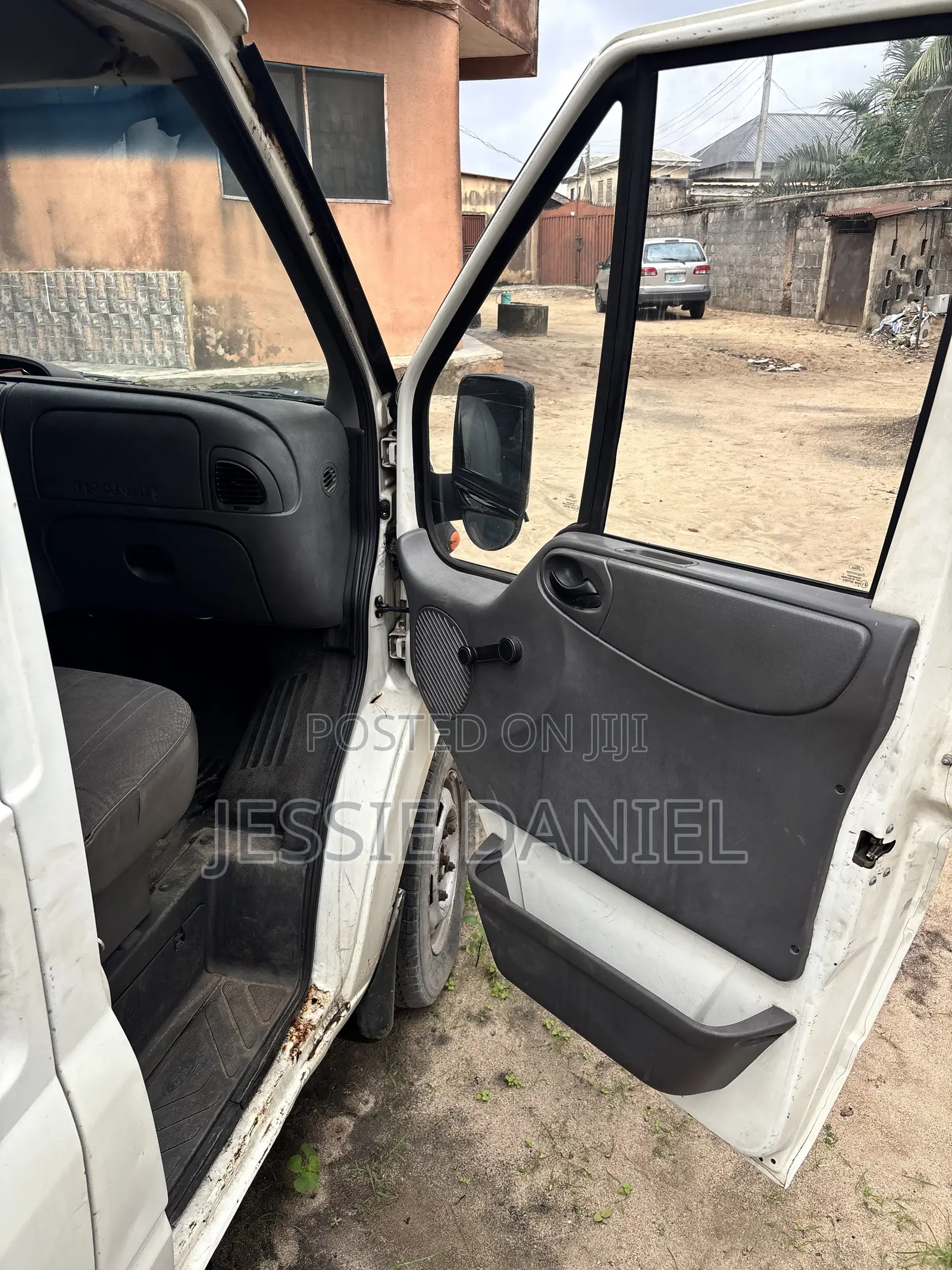 Ford Transit 2001 White
