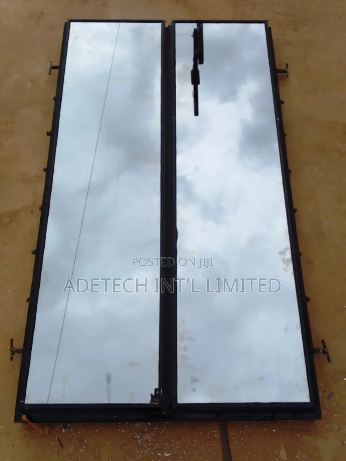 Satisfied Aluminium Frameless Window