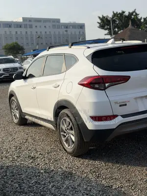 Hyundai Tucson 2018 White