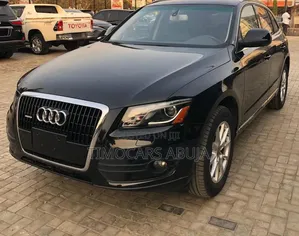 Audi Q5 2010 Black