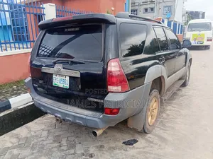 Toyota 4-Runner 2005 Black
