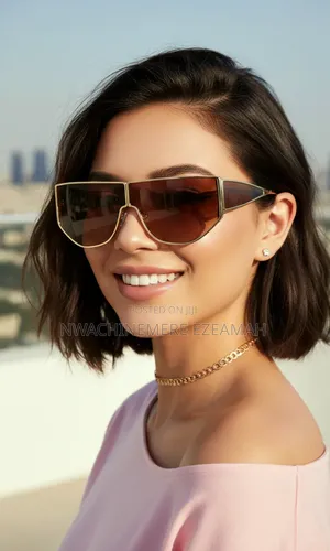 Oversized Pretty Sunglasses –Brown,Tea Gradient Lens + Suede Pouch