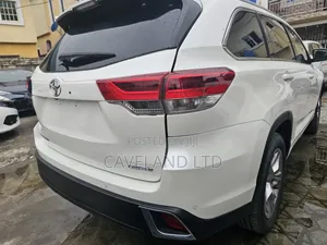 Toyota Highlander 2017 Gray