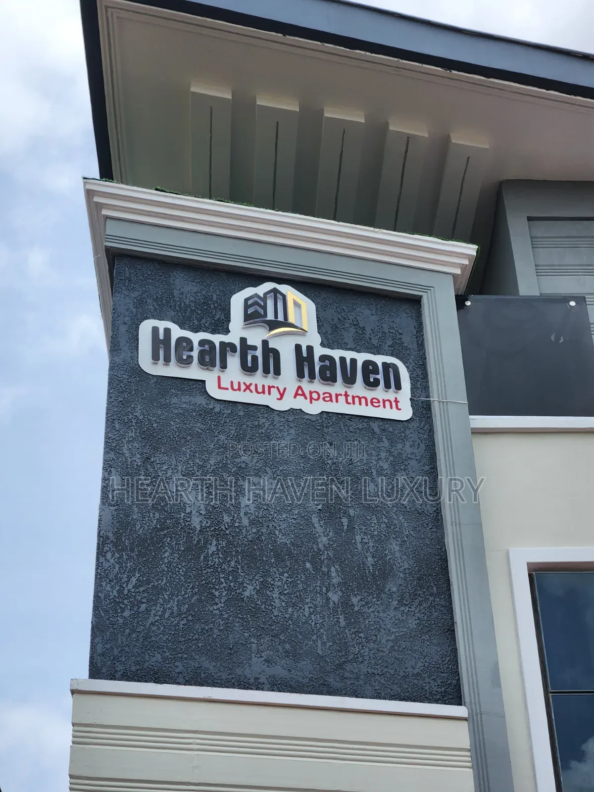 Hearth Haven Luxury Apartment