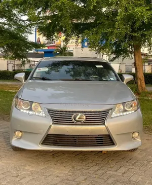 Lexus ES 2013 Silver