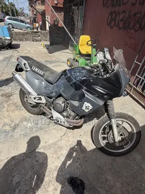 Yamaha 2003 Blue