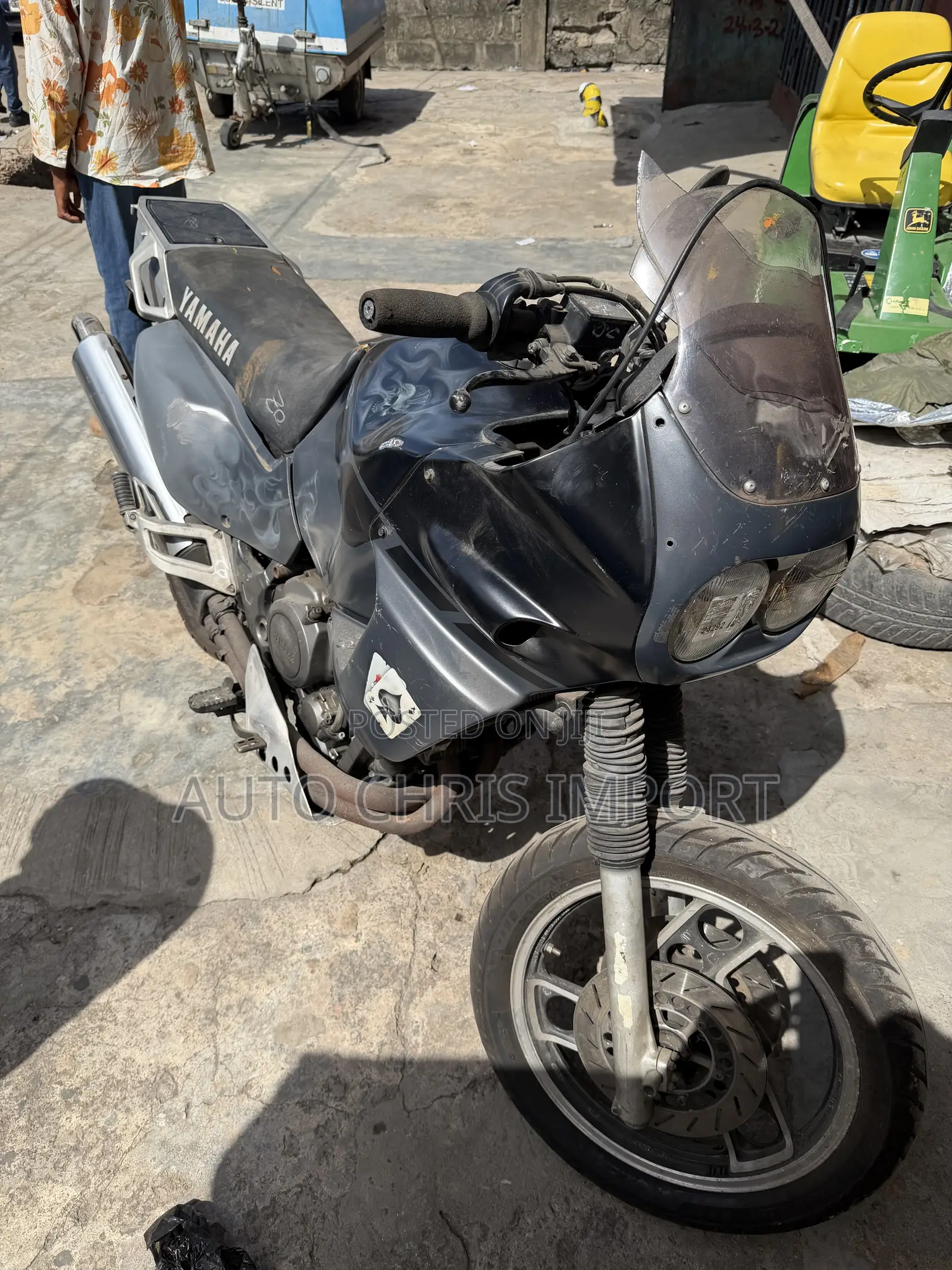 Yamaha 2003 Blue