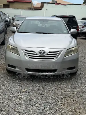 Toyota Camry LE 4dr Sedan (2.4L 4cyl 5A) 2007 Silver