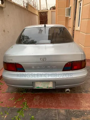 Toyota Camry 1996 Silver