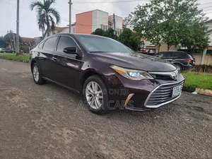 Toyota Avalon XLE Premium 4dr Sedan (3.5L 6cyl 6A) 2014 Purple