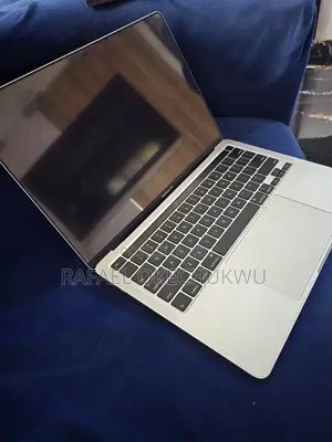 Laptop Apple MacBook Pro 2020 8GB Intel Core i5 SSD 256GB