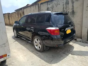 Toyota Highlander Limited 2010 Black