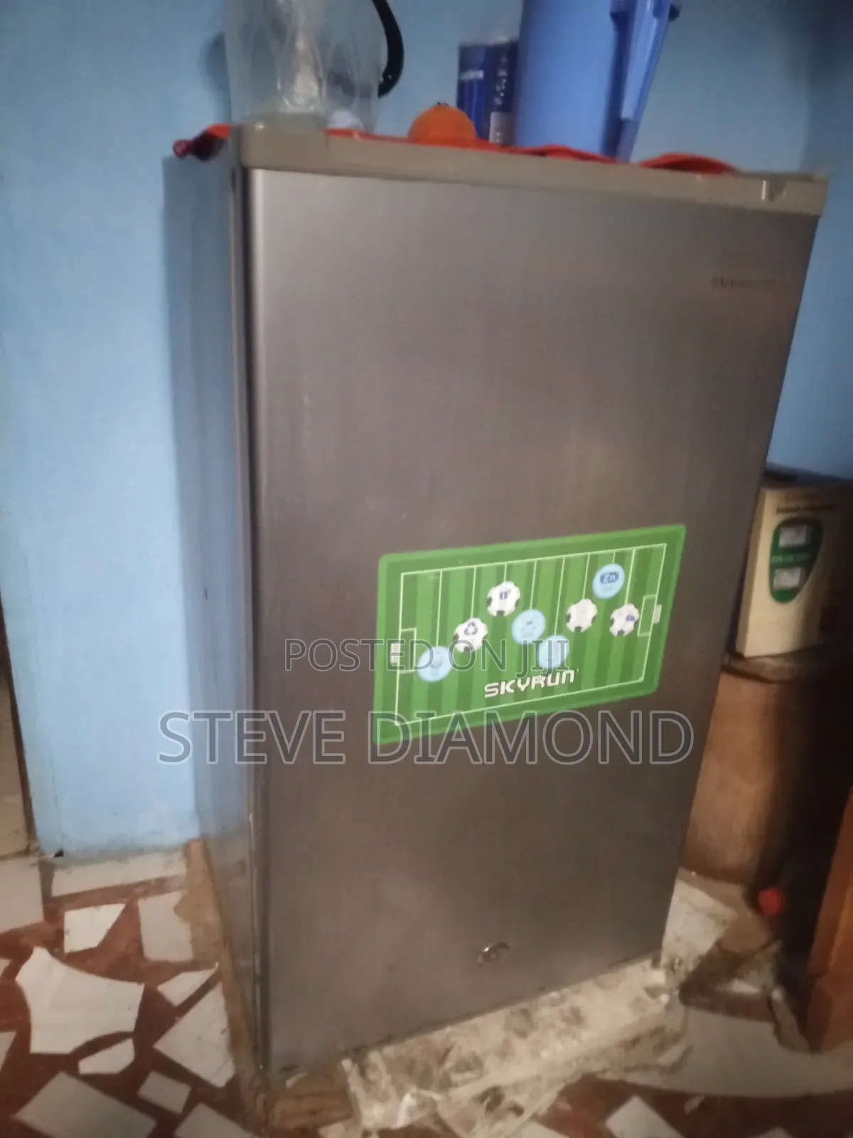 Refrigerator