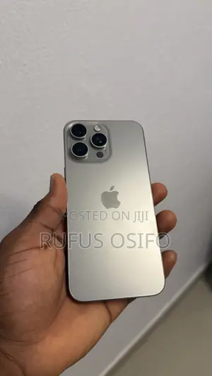 Apple iPhone 15 Pro Max 256 GB Silver