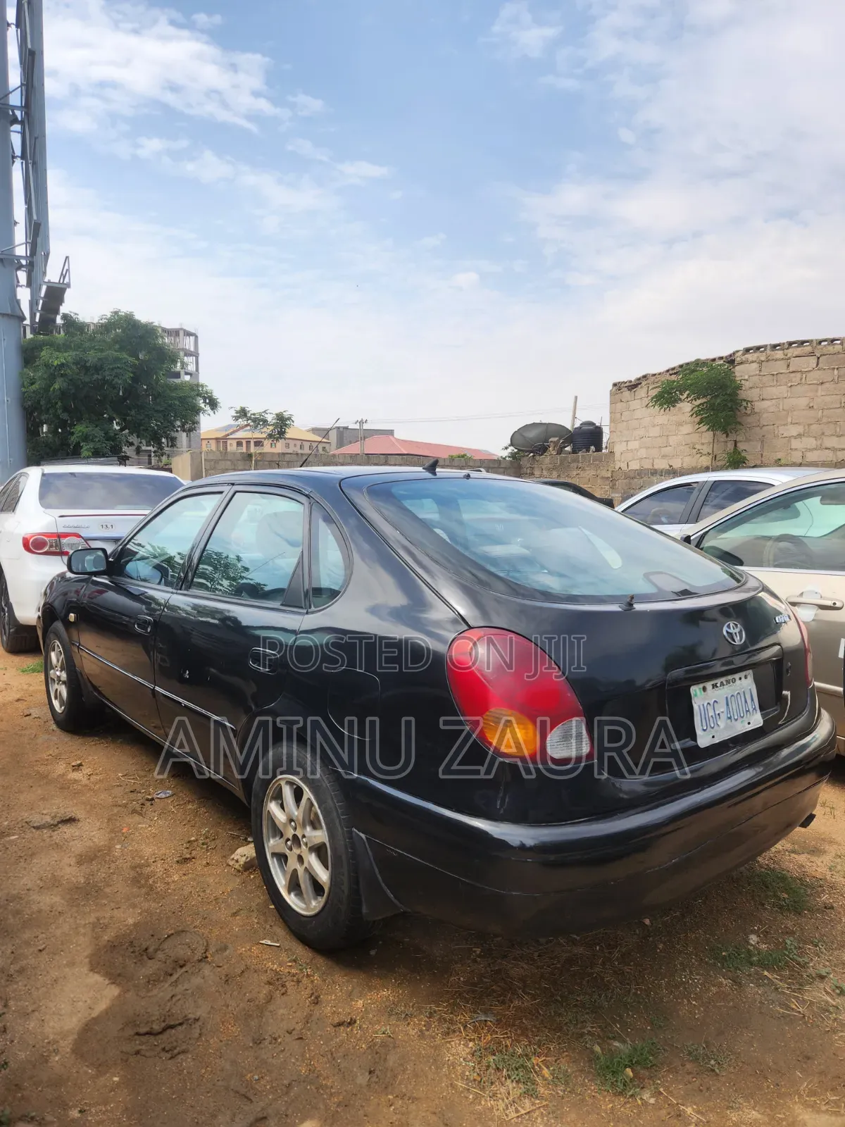 Toyota Corolla 2000 Black