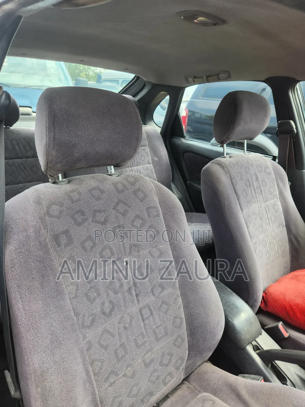 Toyota Corolla 2000 Black