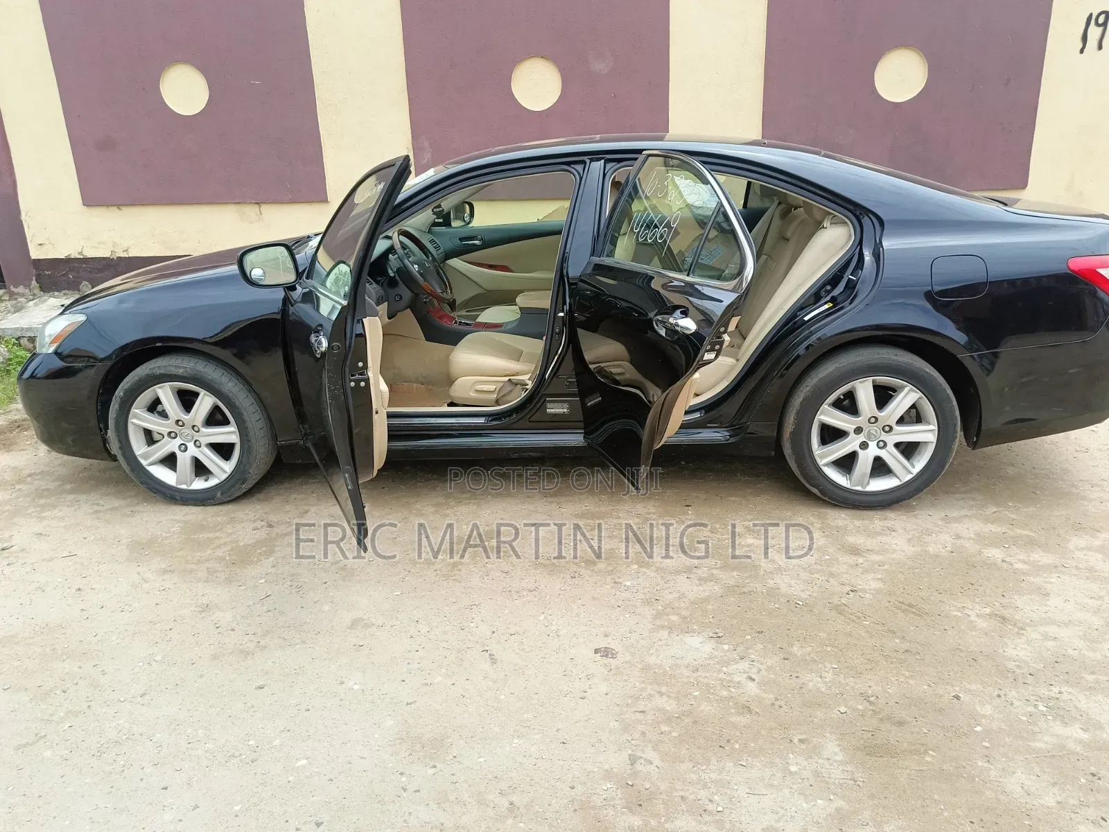 Lexus IS 2010 Black