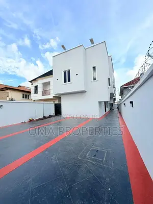 Furnished 3bdrm House in Gbagada for sale