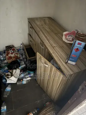 Kitchen Cabinet for Sale Moving Out Fastest Finger 