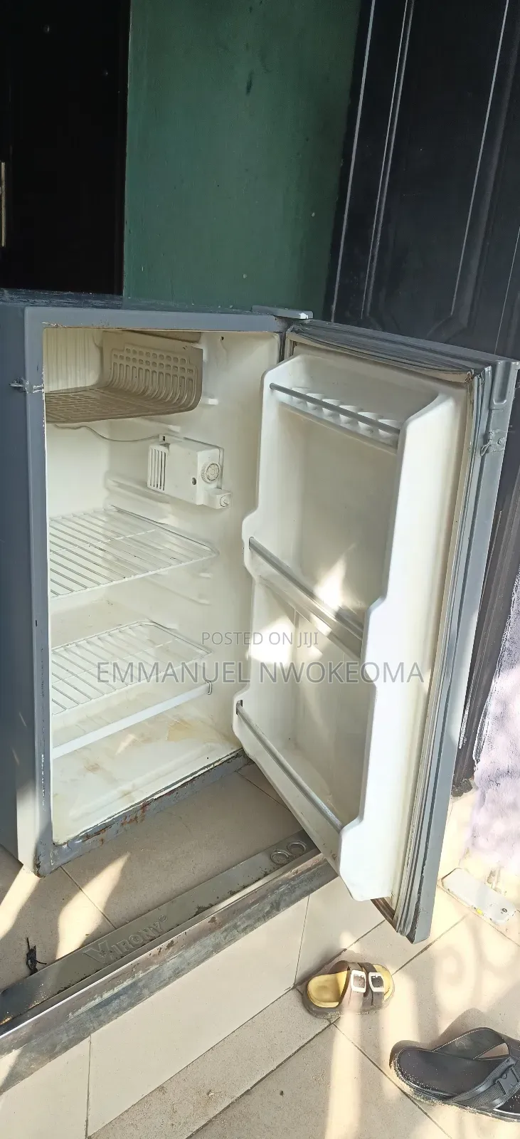 Refrigerator