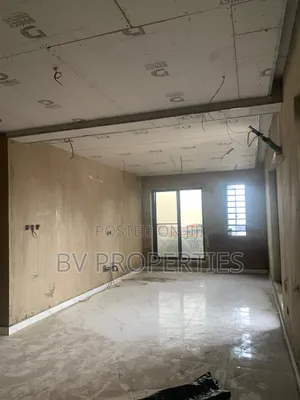 3bdrm Apartment in Lekki Phase 1 for rent