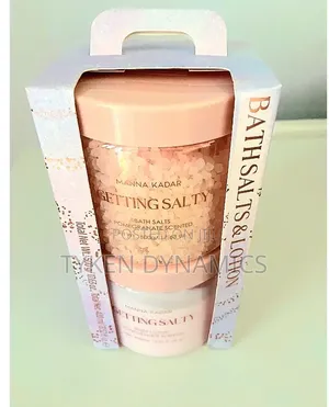 Manna Kadar Luxurious Body Lotion Bath Salts Set