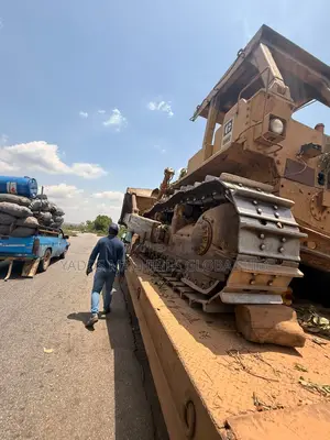 Hire/Lease D8k Bulldozer. We Also Take Up Clearing Project Per Hectare