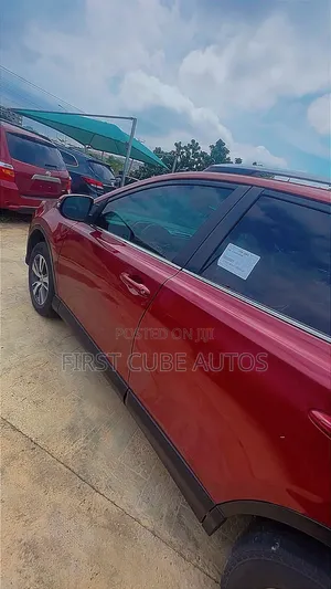 Toyota RAV4 2018 Red