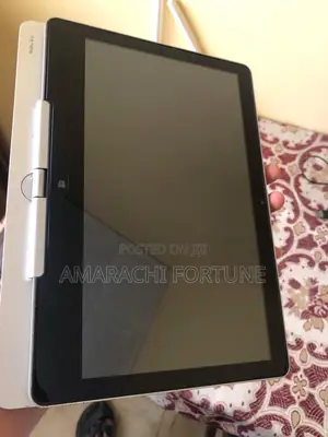 Laptop HP EliteBook Revolve 810 G3 Tablet 8GB Intel Core i7 HDD 256GB