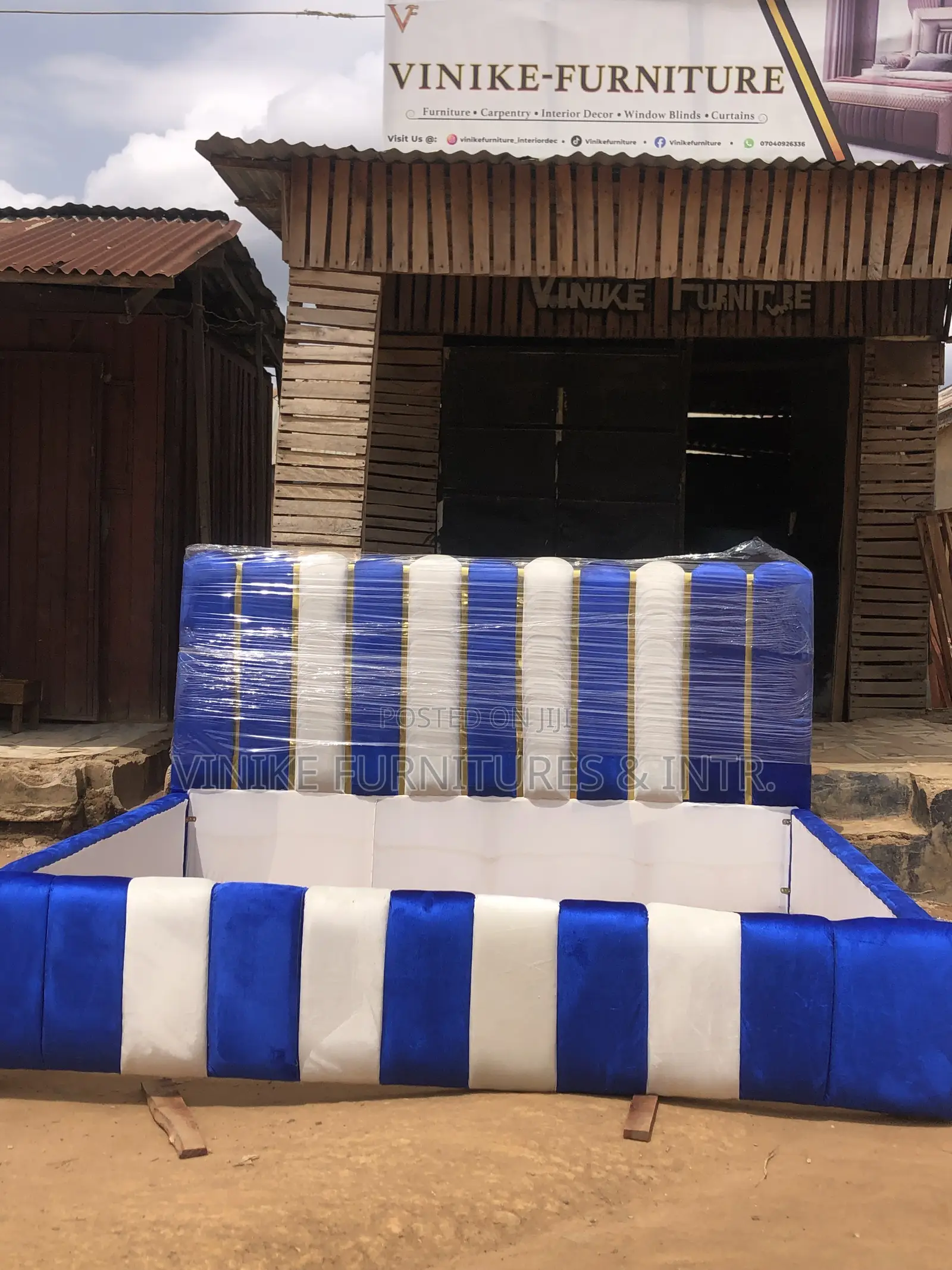 6x6 Bedframe