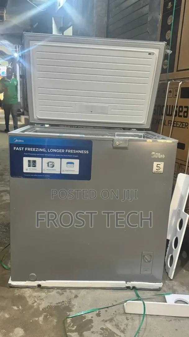 Midea 198l/200l Chest Freezer