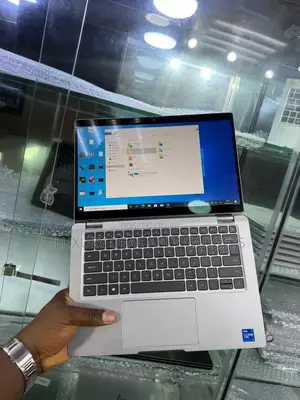 Laptop Dell Latitude 5320 32GB Intel Core i7 SSD 256GB