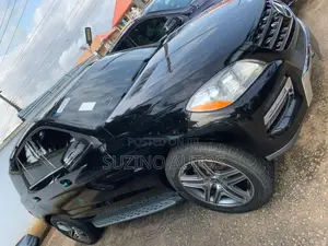Mercedes-Benz M Class ML 350 4Matic 2012 Black
