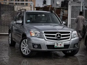 Mercedes-Benz GLK-Class 350 2011 Gray