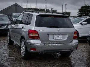 Mercedes-Benz GLK-Class 350 2011 Gray