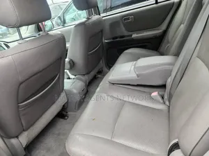 Toyota Highlander 2003 Red