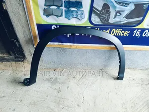 Fender Chrome for Toyota Highlander 2018
