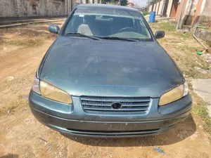 Toyota Camry Automatic 1999 Green