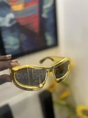 Brand New Gold Concave Shape Retro Sunglasses