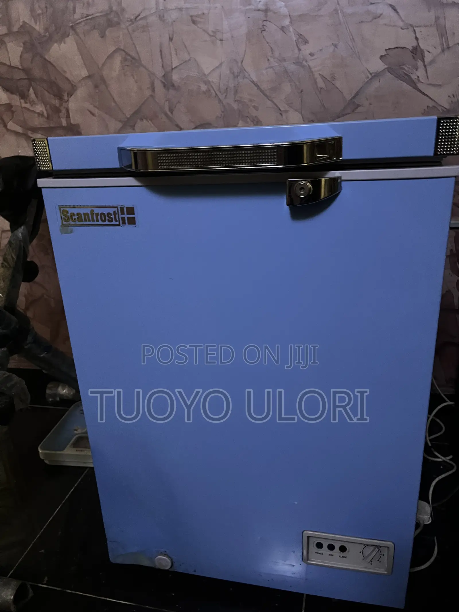 Scanfrost 100 Liters Freezer