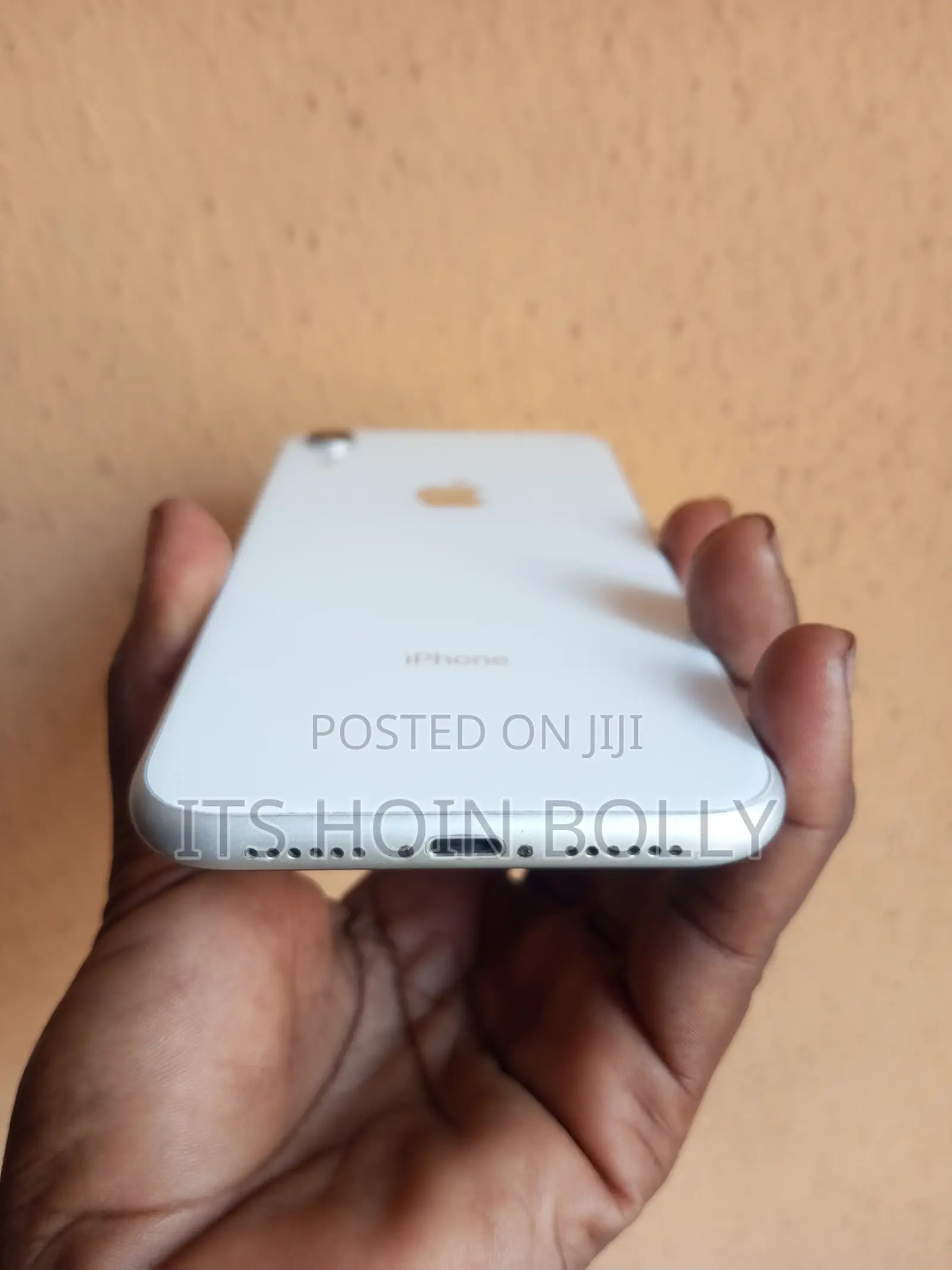 Apple iPhone XR 64 GB White