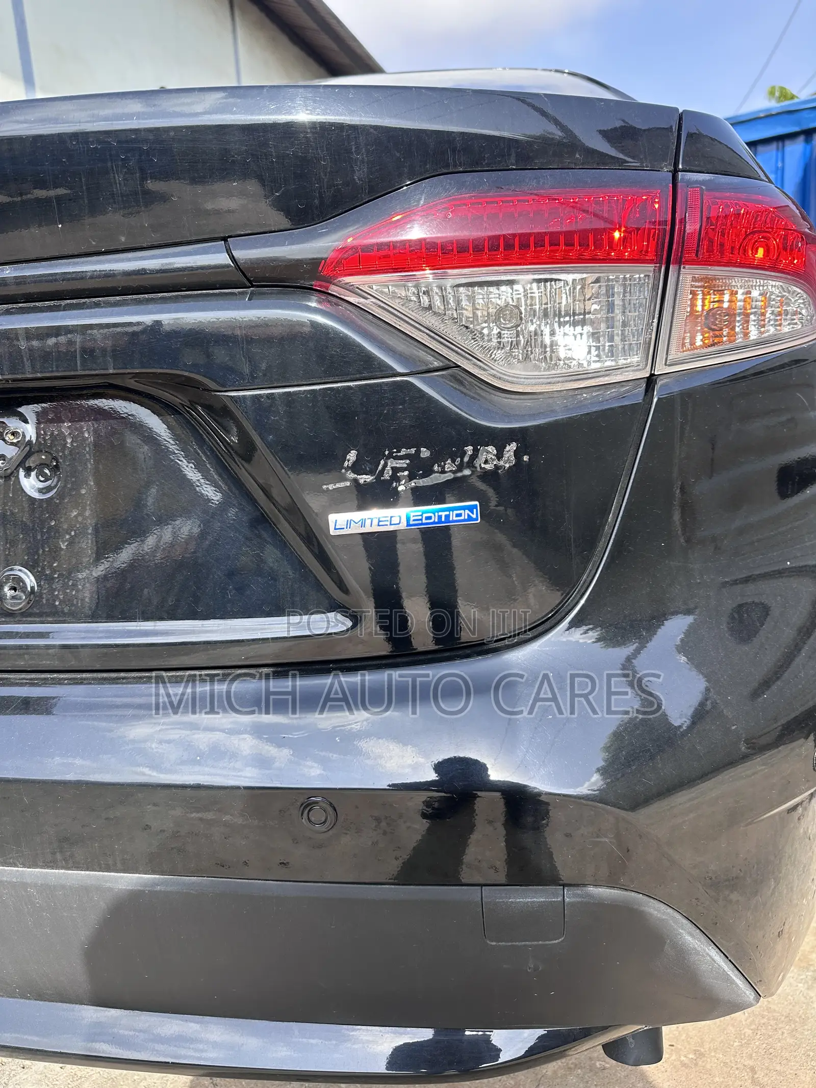 Toyota Corolla SE 2023 Black