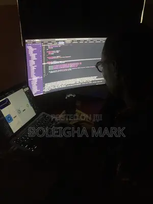 Curved Monitor