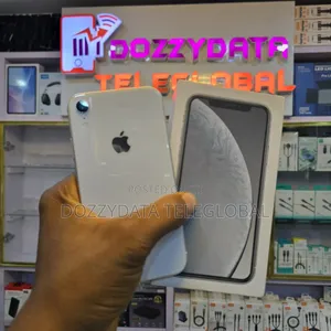 Apple iPhone XR 64 GB White