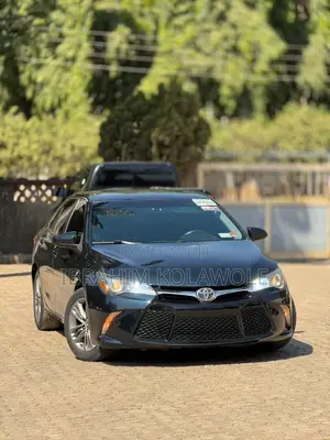 Toyota Camry SE 4dr Sedan (2.5L 4cyl 6A) 2016 Blue