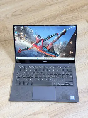 Laptop Dell XPS 13 9360 16GB Intel Core i7 SSD 512GB