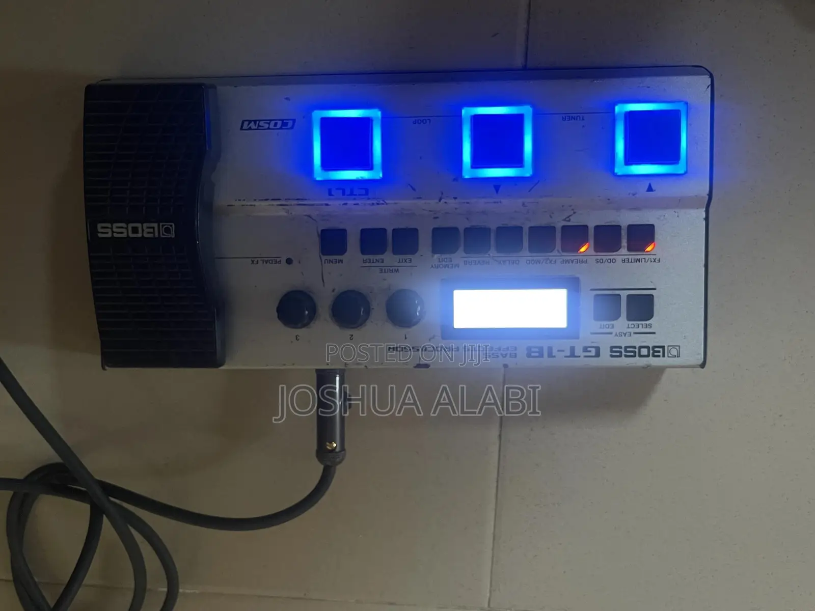 Boss Gt-1b Bass Multi-Effects Processor Multi Effect Pedal
