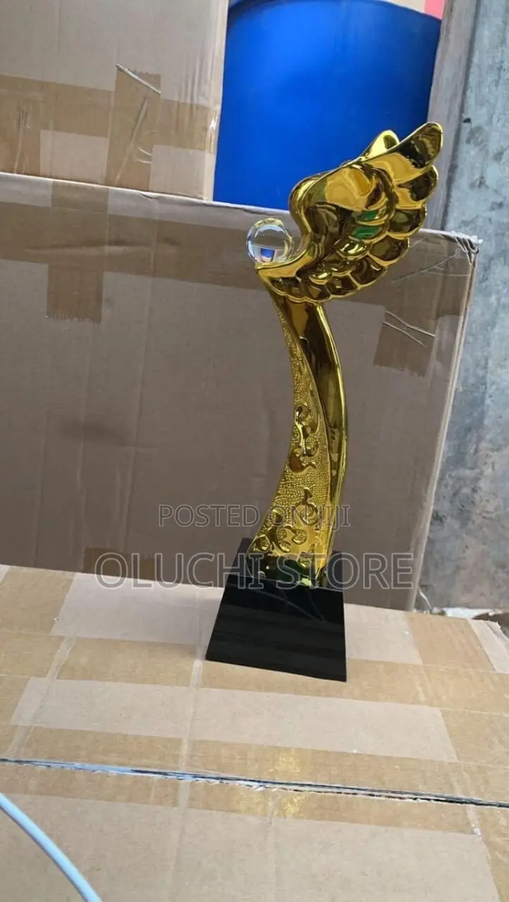 Golden Plaque251x