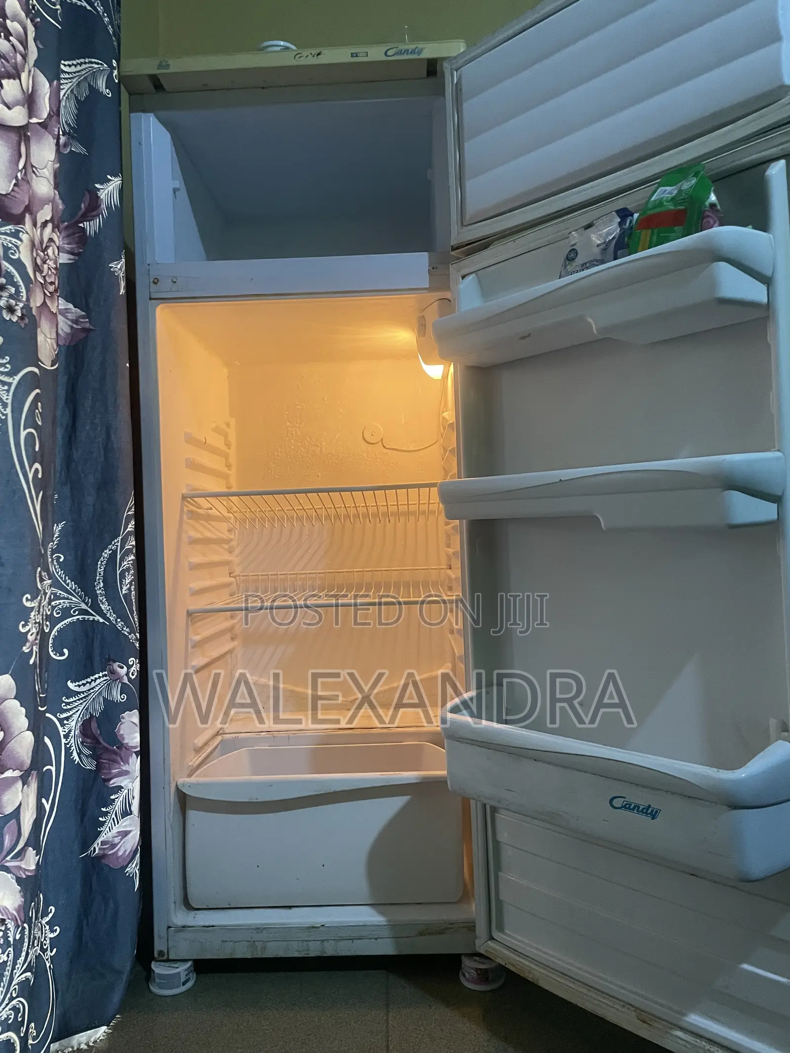 Refrigerator
